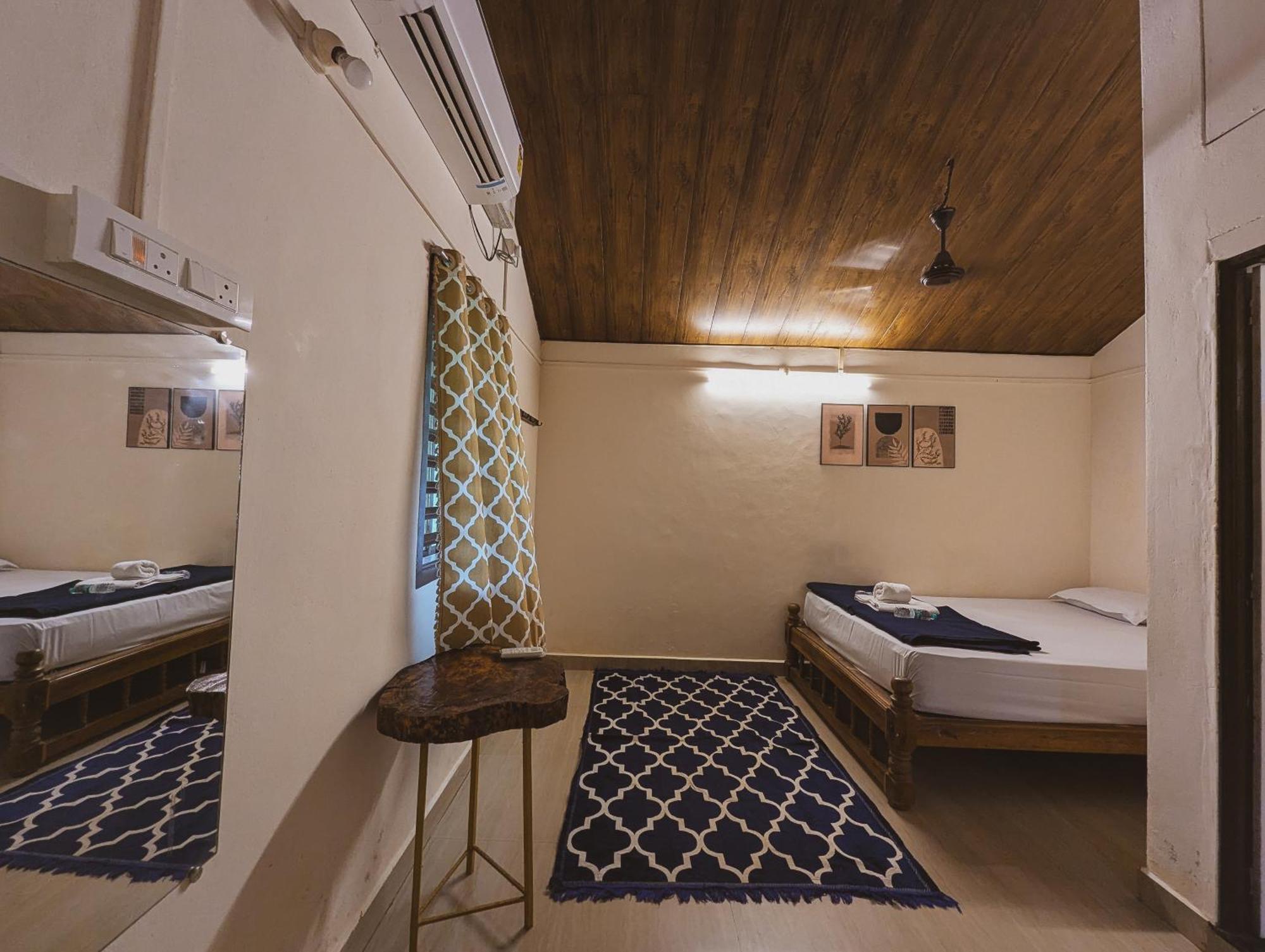 Sunset Cafe Beach Stay Gokarna  Exterior foto