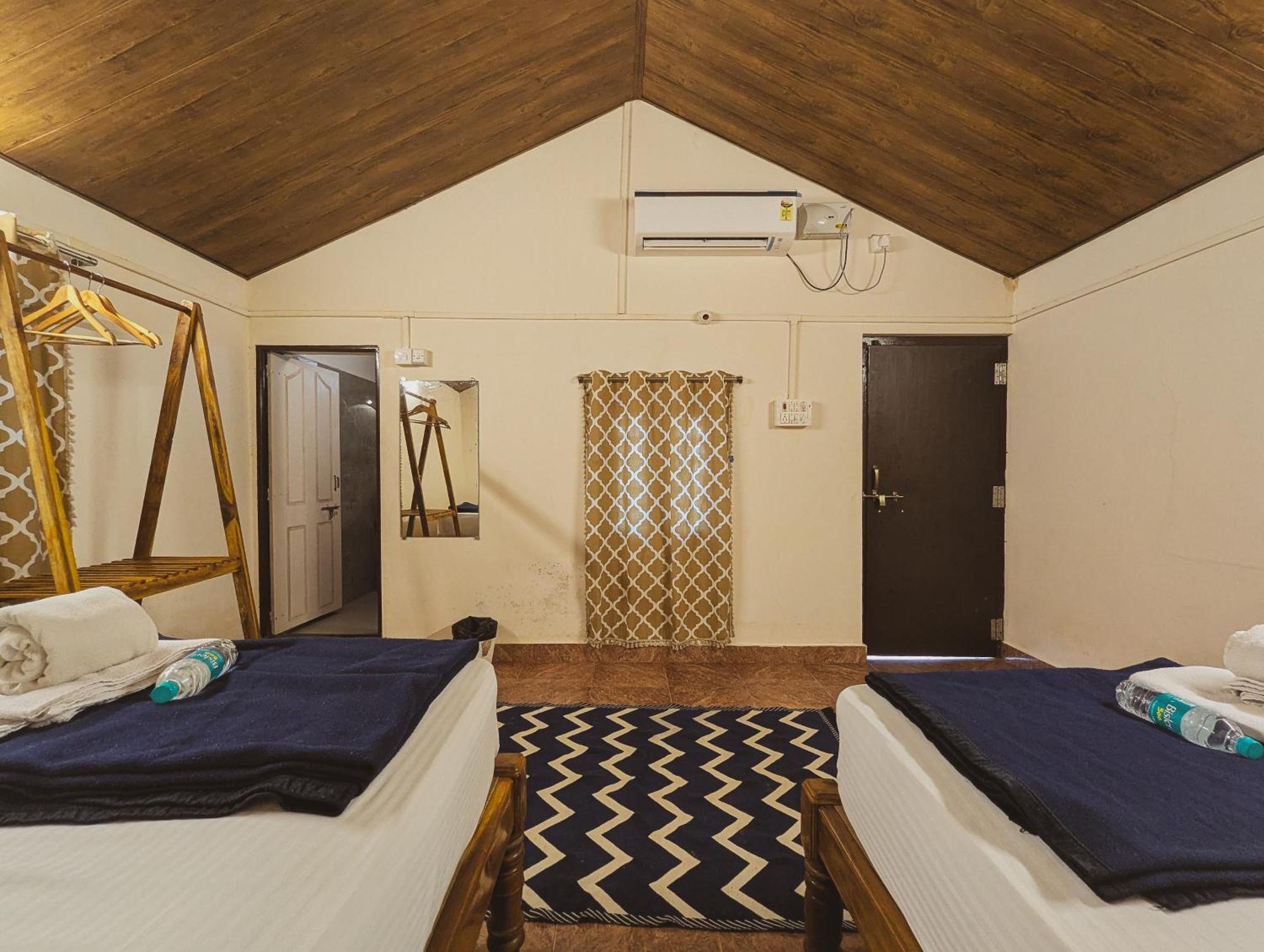 Sunset Cafe Beach Stay Gokarna  Exterior foto