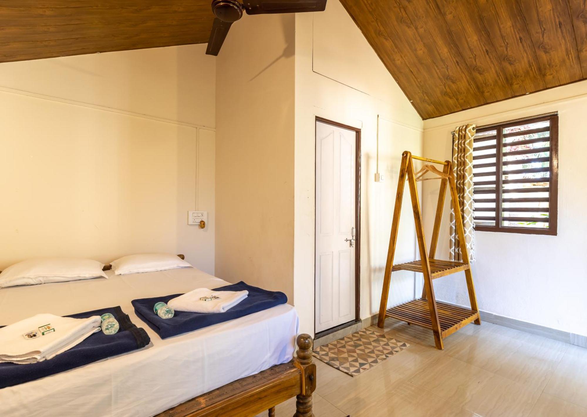 Sunset Cafe Beach Stay Gokarna  Exterior foto